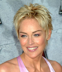 Ladies Hair Styles on Short Hair For Mature Women  Why Try It And How To Choose A Style