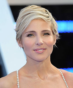 Elsa Pataky view 1 - Blonde hair dark root with wavy fringe